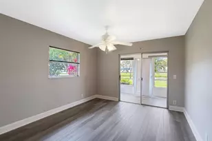 220 Seville J, Delray Beach, FL 33446 - Photo 9