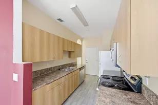 1810 Seminole Palms Dr, Greenacres, FL 33463 - Photo 5