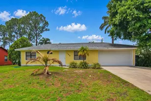 1166 SE Preston Ln, Port Saint Lucie, FL 34983 - Photo 1