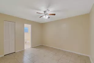 1166 SE Preston Ln, Port Saint Lucie, FL 34983 - Photo 21