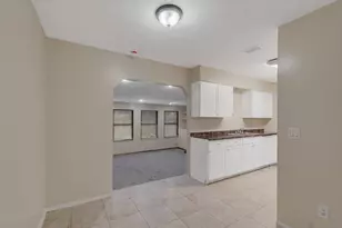 1166 SE Preston Ln, Port Saint Lucie, FL 34983 - Photo 15