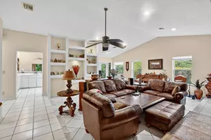 20803 Cabrillo Way, Boca Raton, FL 33428 - Photo 9