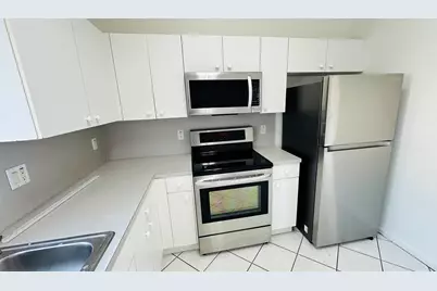 7634 NW 99th Way NW, Tamarac, FL 33321 - Photo 7
