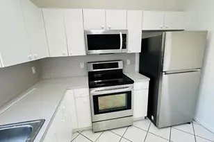 7634 NW 99th Way NW, Tamarac, FL 33321 - Photo 7