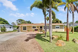 19049 SE Robert Dr, Jupiter, FL 33469 - Photo 1