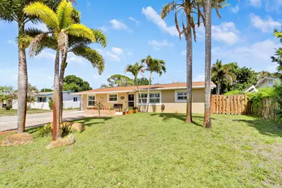 19049 SE Robert Drive, Jupiter, FL 33469 - Photo 1