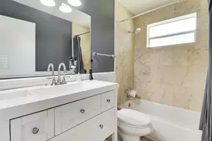 19049 SE Robert Dr, Jupiter, FL 33469 - Photo 25