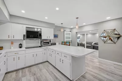 1570 NE 30th Place, Oakland Park, FL 33334 - Photo 19