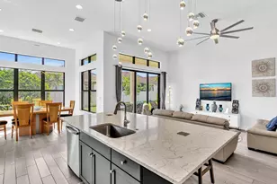 8928 E Bastille Cir Circle, Parkland, FL 33076 - Photo 15