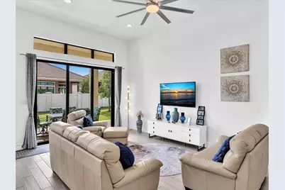 8928 E Bastille Cir Circle, Parkland, FL 33076 - Photo 13