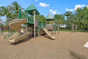 10652 Ivanhoe Ln, Wellington, FL 33414 - Photo 55