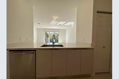 815 NE 17th Avenue #2, Fort Lauderdale, FL 33304 - Photo 5