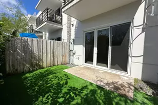 815 NE 17th Ave, Fort Lauderdale, FL 33304 - Photo 9