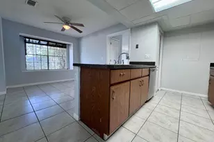 5889 Snowdrop Way, West Palm Beach, FL 33415 - Photo 5