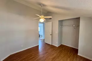 5889 Snowdrop Way, West Palm Beach, FL 33415 - Photo 19