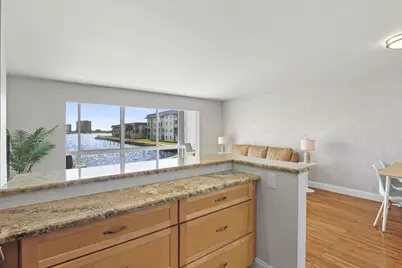 2936 Lake Shore Drive #204, West Palm Beach, FL 33404 - Photo 11