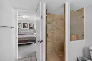 5420 N Ocean Dr, Singer Island, FL 33404 - Photo 27