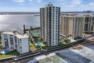 5420 N Ocean Dr, Singer Island, FL 33404 - Photo 55