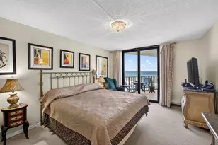 5420 N Ocean Dr, Singer Island, FL 33404 - Photo 25