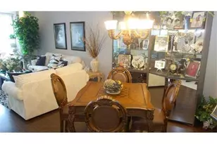 7486 N Devon Dr, Tamarac, FL 33321 - Photo 5