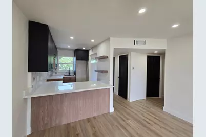 3001 Sunrise Lakes Drive E #303, Sunrise, FL 33322 - Photo 15