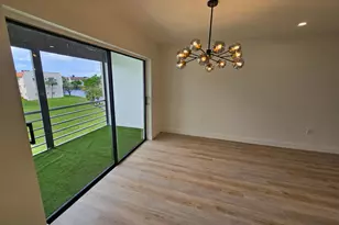 3001 Sunrise Lakes Dr E, Sunrise, FL 33322 - Photo 25