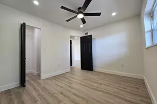 3001 Sunrise Lakes Dr E, Sunrise, FL 33322 - Photo 23