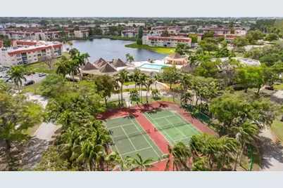 3001 Sunrise Lakes Drive E #303, Sunrise, FL 33322 - Photo 33