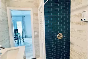 1742 NE 7th St, Fort Lauderdale, FL 33304 - Photo 27