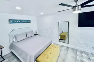 1742 NE 7th St, Fort Lauderdale, FL 33304 - Photo 25