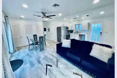 1742 NE 7th Street, Fort Lauderdale, FL 33304 - Photo 21
