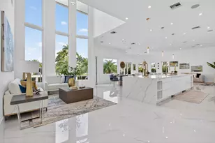 2641 NE 48th St, Lighthouse Point, FL 33064 - Photo 13
