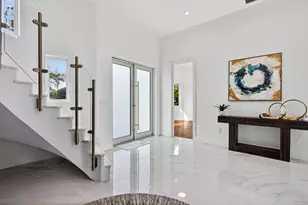 2641 NE 48th St, Lighthouse Point, FL 33064 - Photo 15