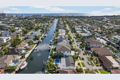 2641 NE 48th Street, Lighthouse Point, FL 33064 - Photo 9
