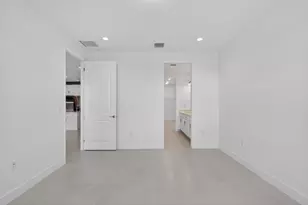 13600 SW Starkissed Ln, Port Saint Lucie, FL 34987 - Photo 31