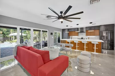 1721 NE 37th Street, Oakland Park, FL 33334 - Photo 21