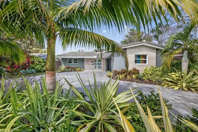 1721 NE 37th Street, Oakland Park, FL 33334 - Photo 5