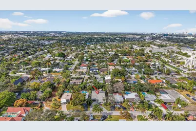 1721 NE 37th Street, Oakland Park, FL 33334 - Photo 101