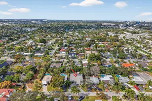 1721 NE 37th St, Oakland Park, FL 33334 - Photo 101