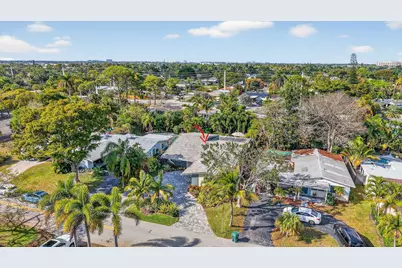 1721 NE 37th Street, Oakland Park, FL 33334 - Photo 91