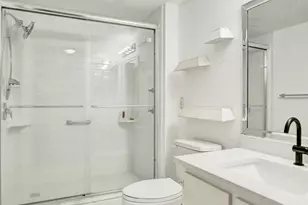 7557 Trent Dr, Tamarac, FL 33321 - Photo 19