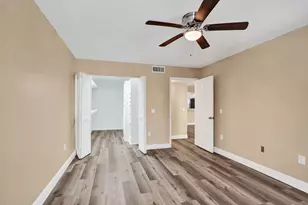 7557 Trent Dr, Tamarac, FL 33321 - Photo 17
