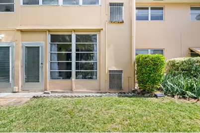 2102 NE 1st Way #103, Boynton Beach, FL 33435 - Photo 21