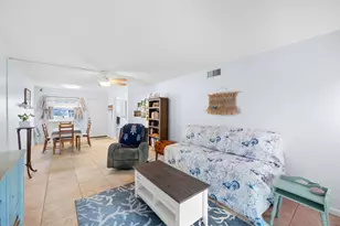 2102 NE 1st Way, Boynton Beach, FL 33435 - Photo 15