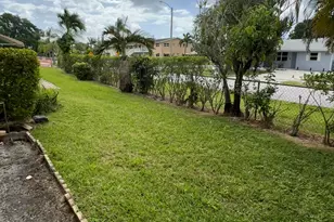 2102 NE 1st Way, Boynton Beach, FL 33435 - Photo 23
