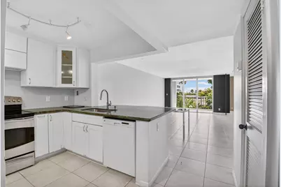 3581 S Ocean Boulevard #3c, South Palm Beach, FL 33480 - Photo 5