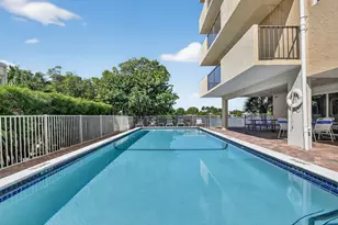 3581 S Ocean Blvd, South Palm Beach, FL 33480 - Photo 27