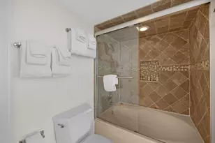 4402 Marina Villa Dr, Marathon, FL 33050 - Photo 35