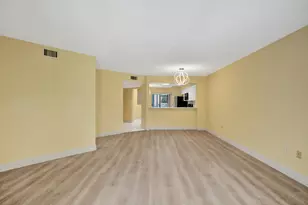 7513 Trent Dr, Tamarac, FL 33321 - Photo 13