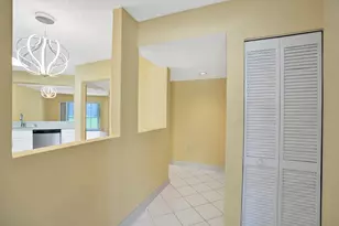 7513 Trent Dr, Tamarac, FL 33321 - Photo 5